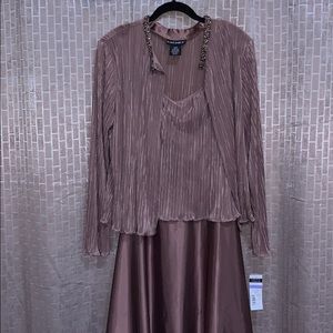 Cachet Mocha Gown